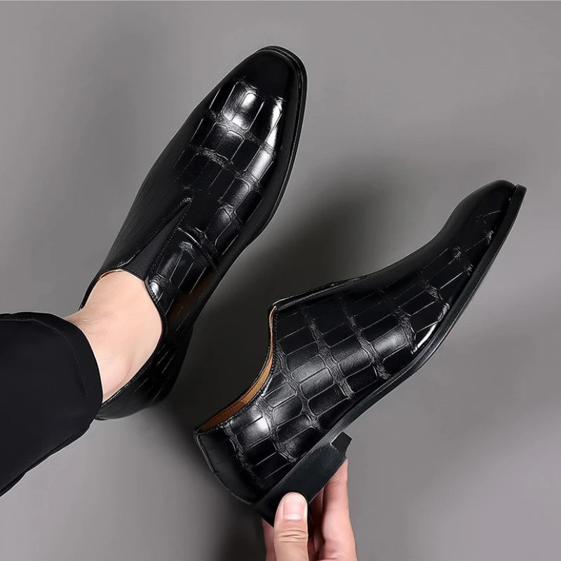 Brand Men Leather Shoes Square Heel Slip on Loafers British Business Social Formal Shoes for Gentlemen Zapatos Cuero Para Hombre